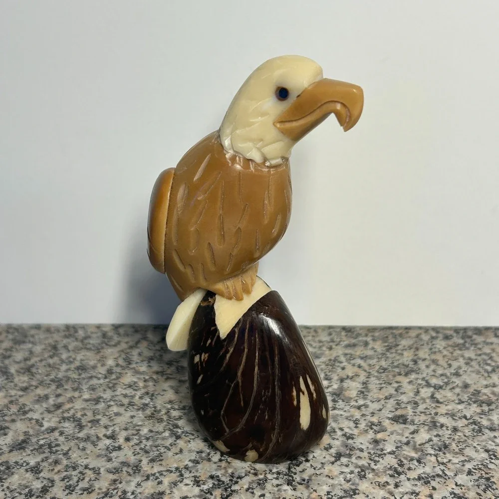 Tagua Nut Vegetable Ivory Bird Carving‎ Eagle Figurine 4